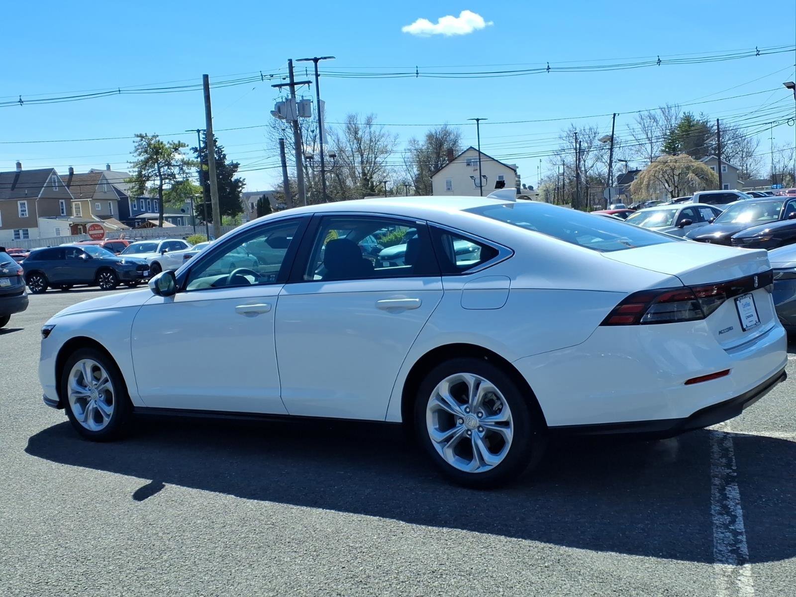 Certified Used 2024 Platinum White Pearl Honda 1.5T LX image 21
