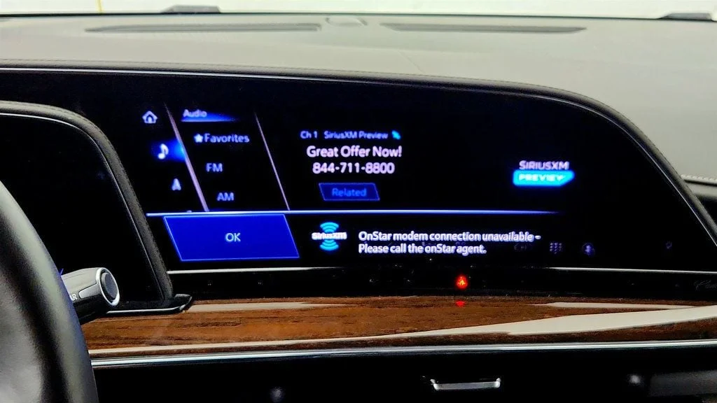 Used 2023 Black Raven Cadillac 4WD 4dr Sport Platinum w/ Super Cruise & Power Assist Steps image 19