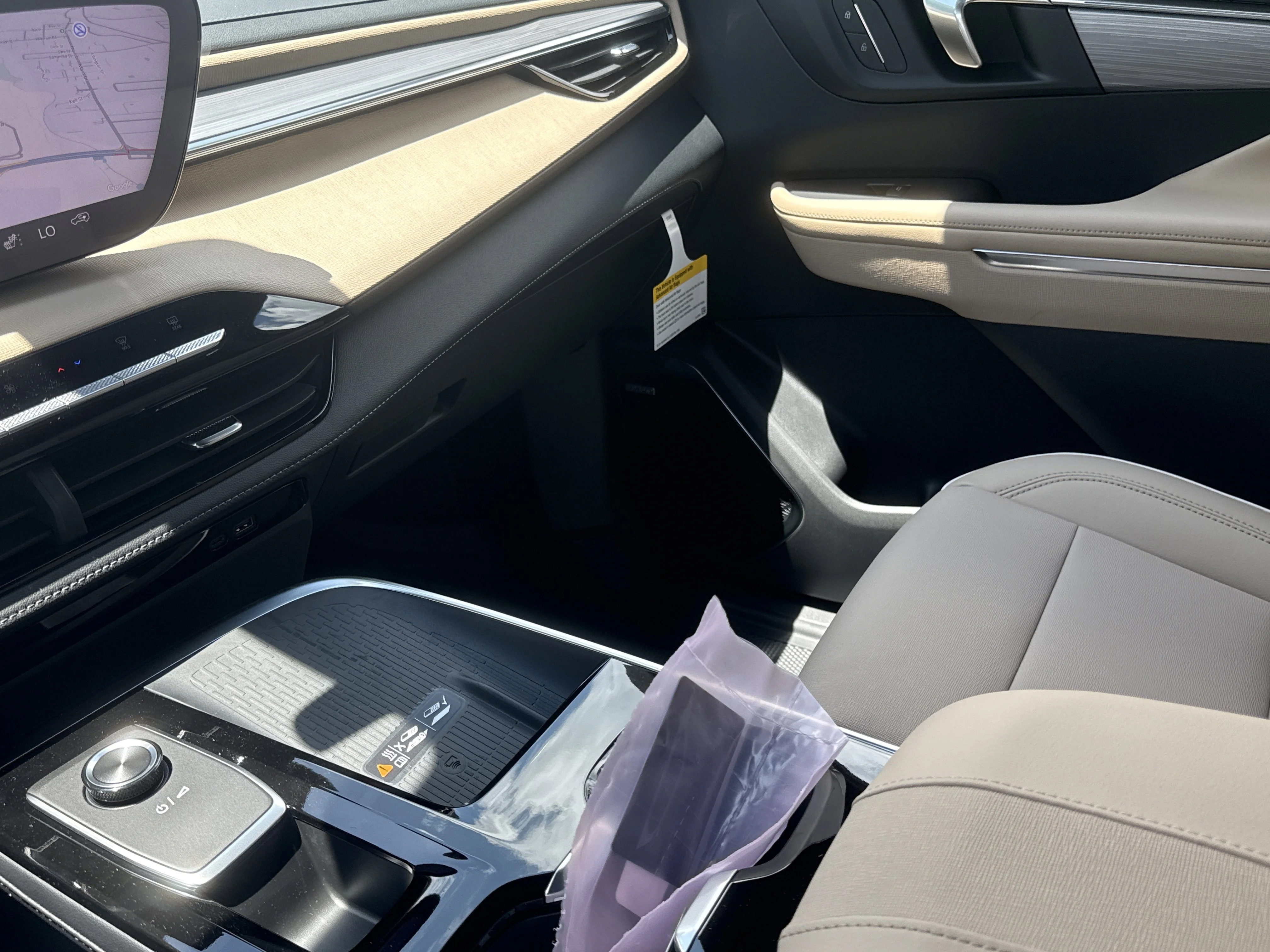 New 2026 Summit White Buick Preferred image 22