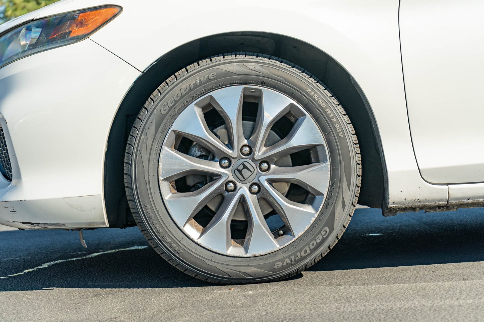 Used 2015 White Orchid Pearl Honda LX-S image 5