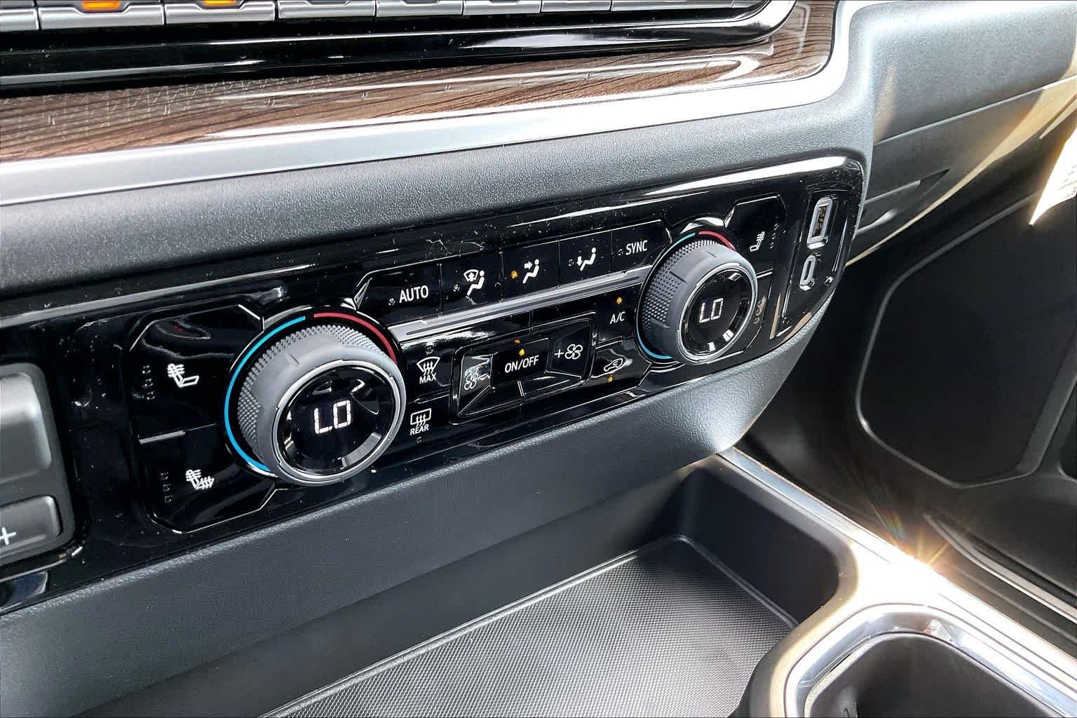 2026 Chevrolet Silverado 1500 RST - Photo 19