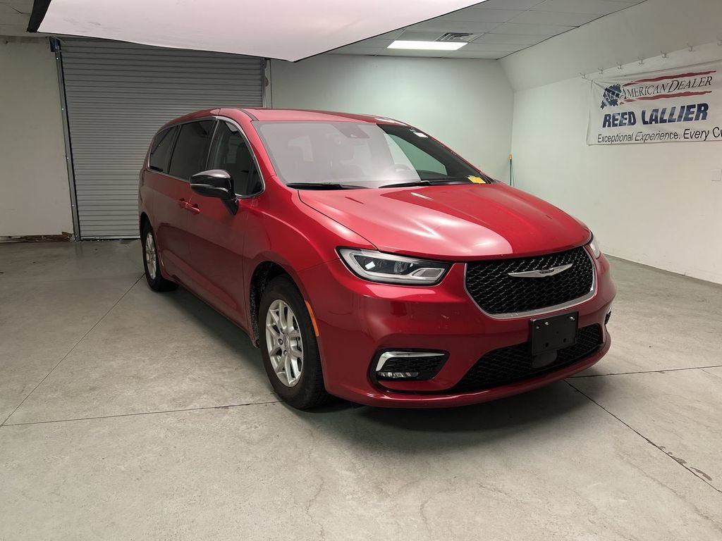 2025 Chrysler Pacifica