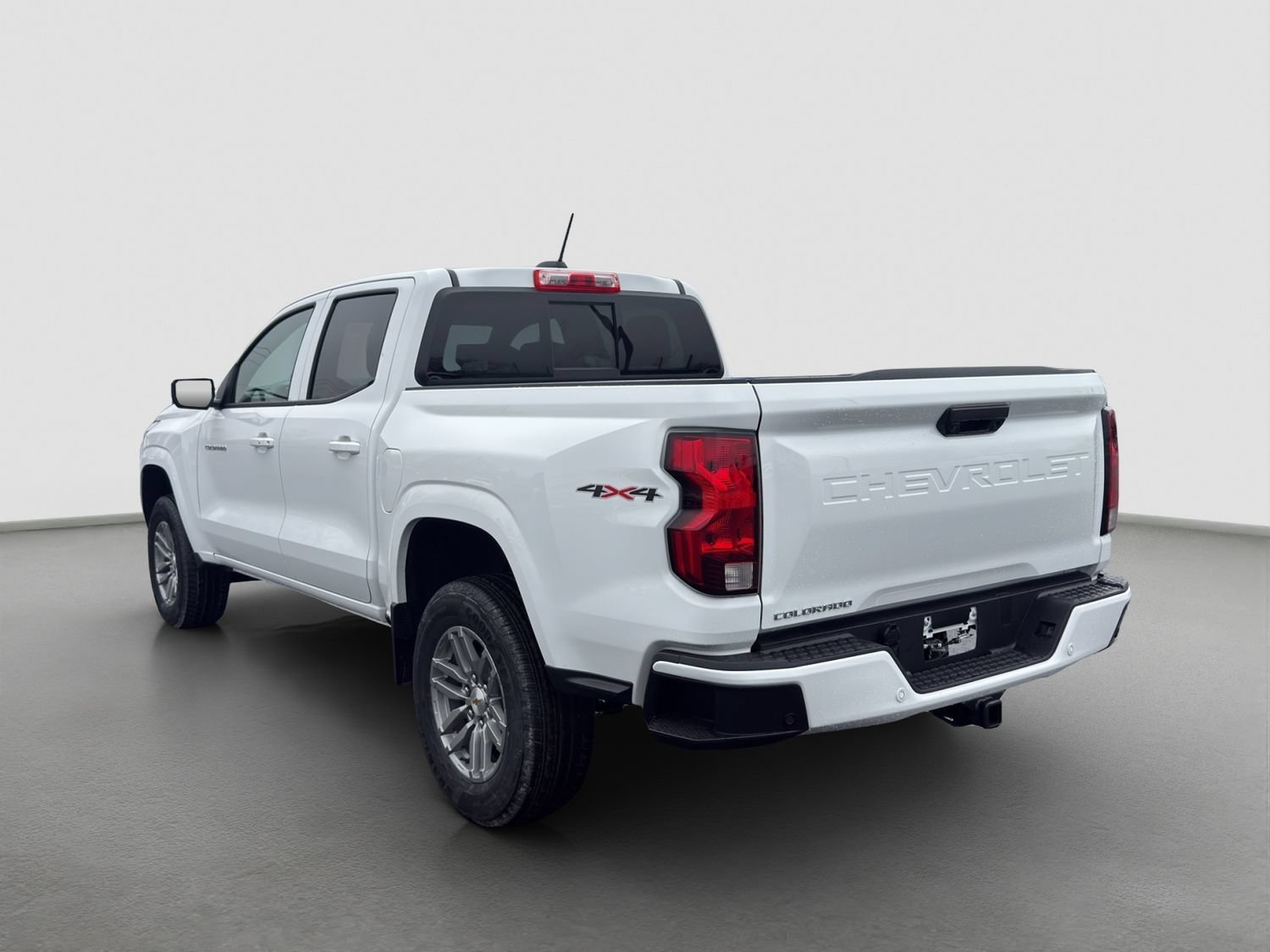 2026 Chevrolet Colorado LT - Photo 4