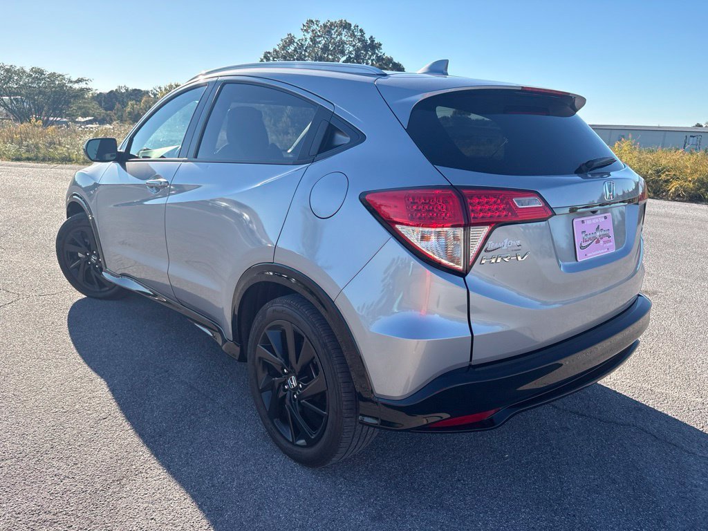 Used 2022  Honda Sport image 2