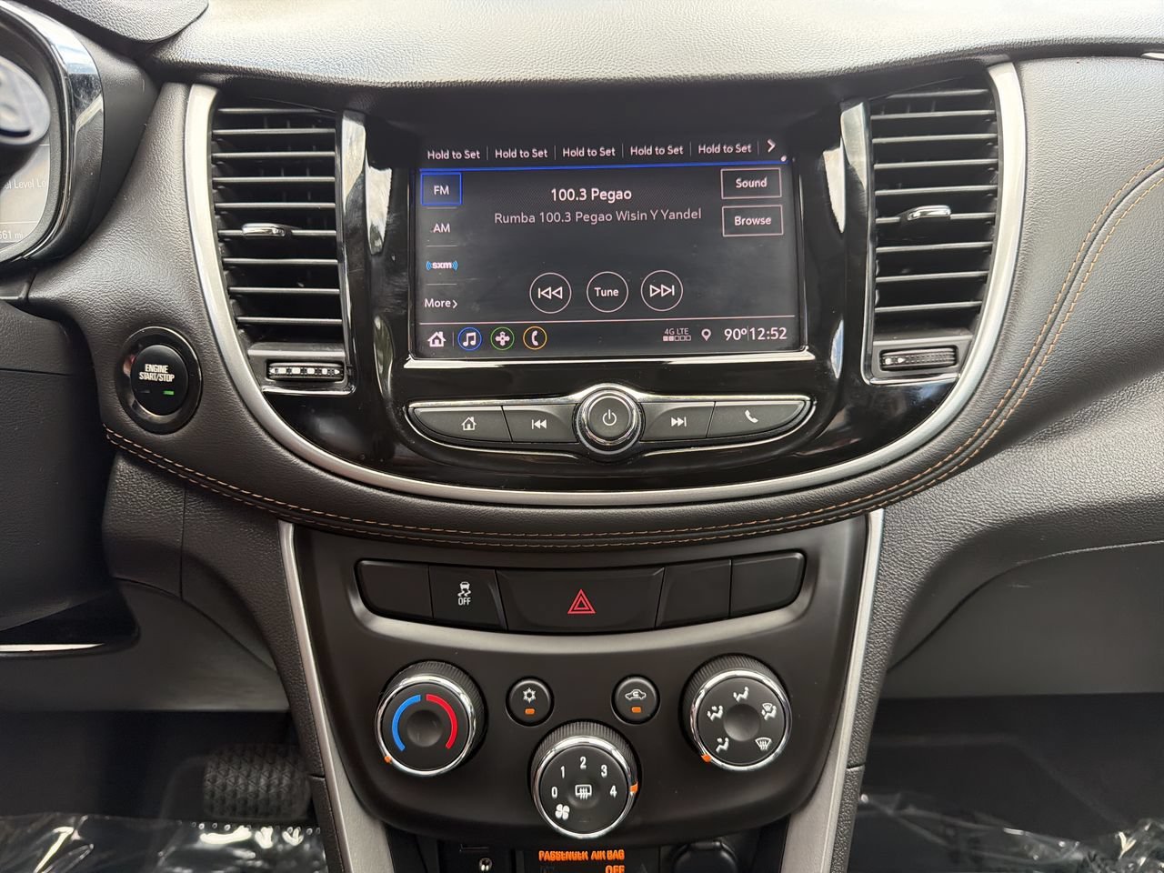 Used 2022 Silver Ice Metallic Chevrolet LT image 20