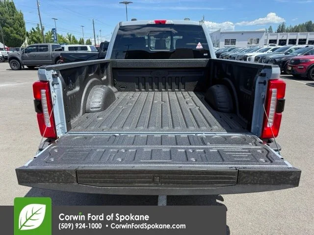 New 2026 Glacier Gray Metallic Tri-Coat Ford Lariat image 17