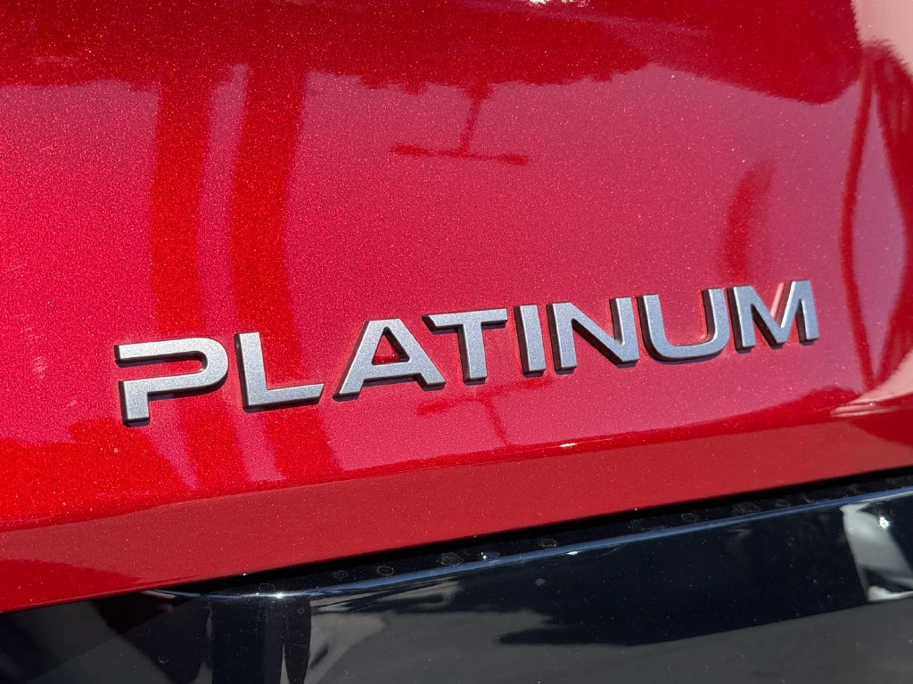 Used 2026  Nissan Platinum image 11