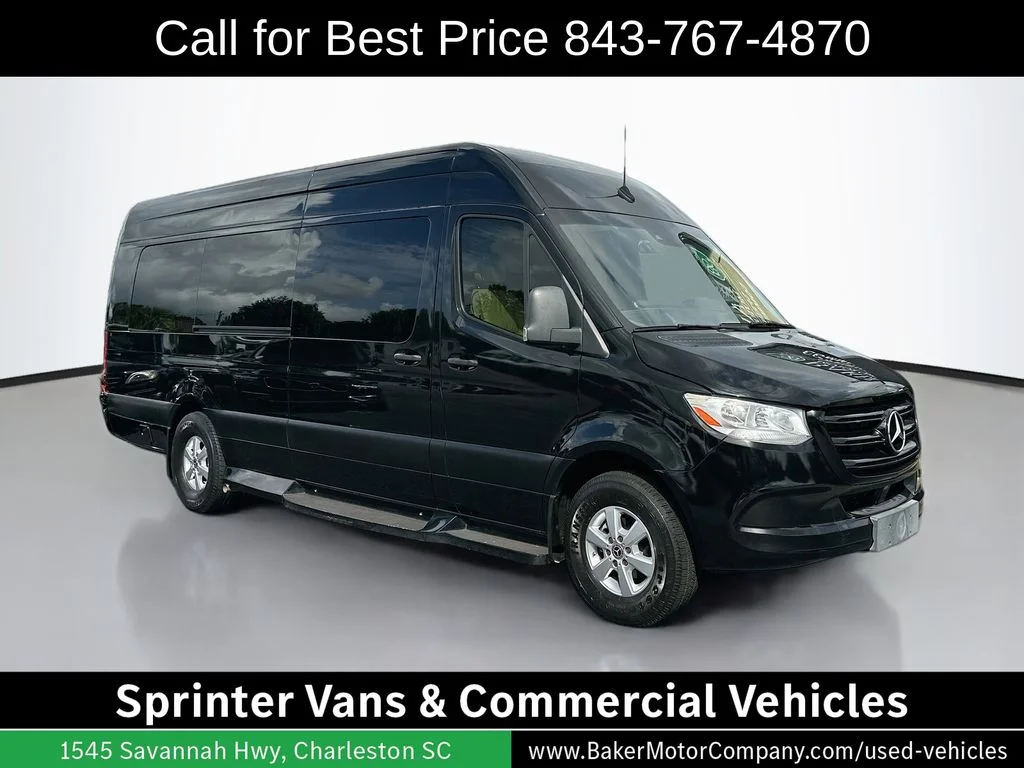 Used 2019 Jet Black Mercedes-Benz Cargo 170 WB EXT image 7