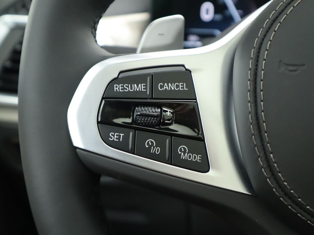2026 BMW X7 40i - Photo 12