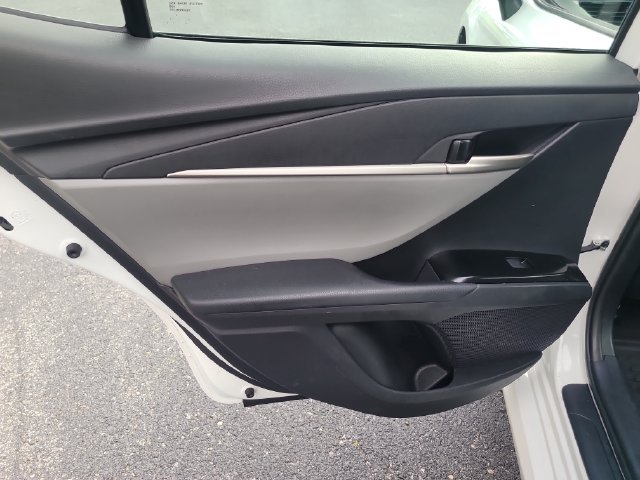 Used 2025 White Toyota LE image 9