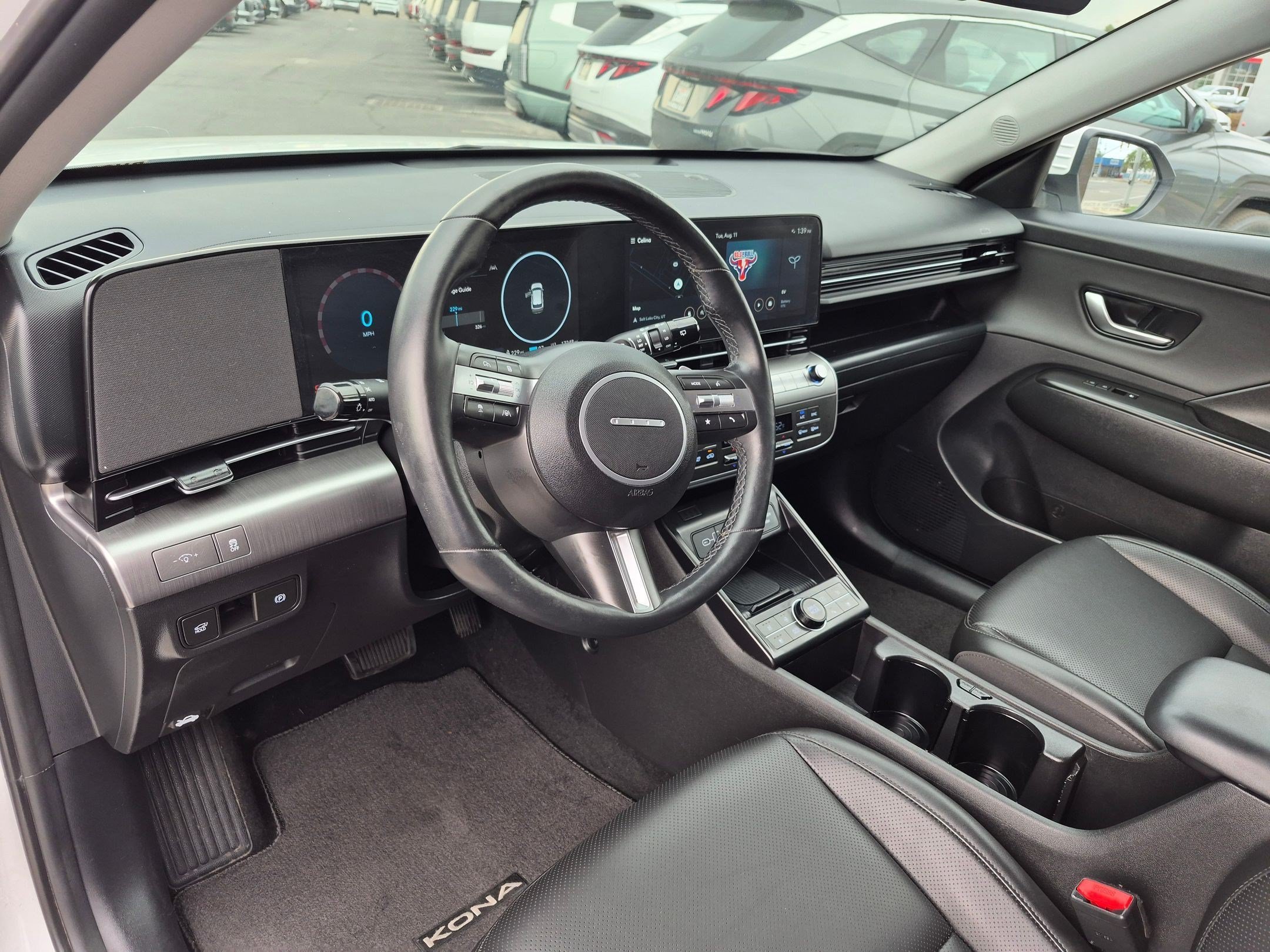 Certified Used 2024 Atlas White Hyundai Limited image 15