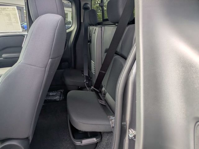 New 2027 Gray Nissan S image 6