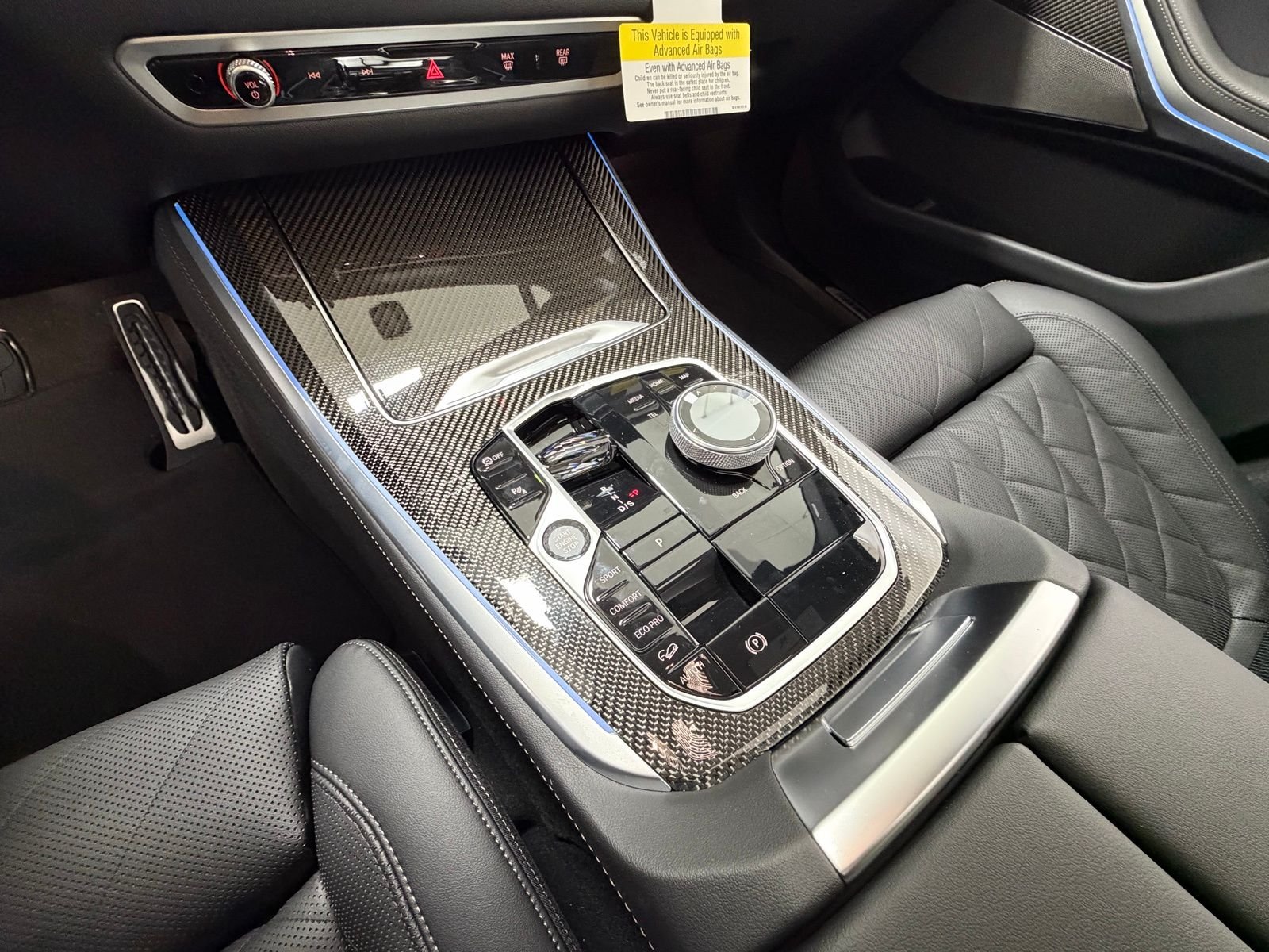 New 2026 Black Sapphire Metallic BMW M60i image 36