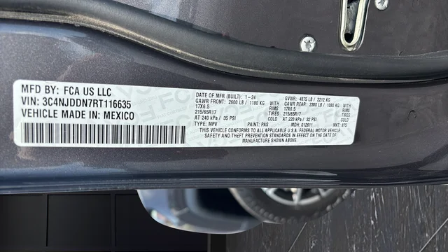 Used 2024 Gray Metallic Jeep Trailhawk image 28