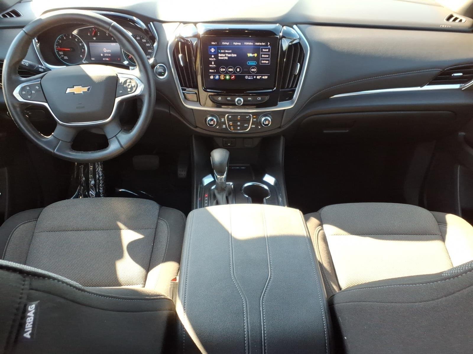 Used 2023 Silver Sage Metallic Chevrolet LT Cloth image 14