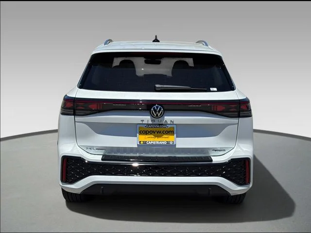 New 2026 Opal White Pearl Volkswagen 2.0T SEL R-Line Turbo image 5