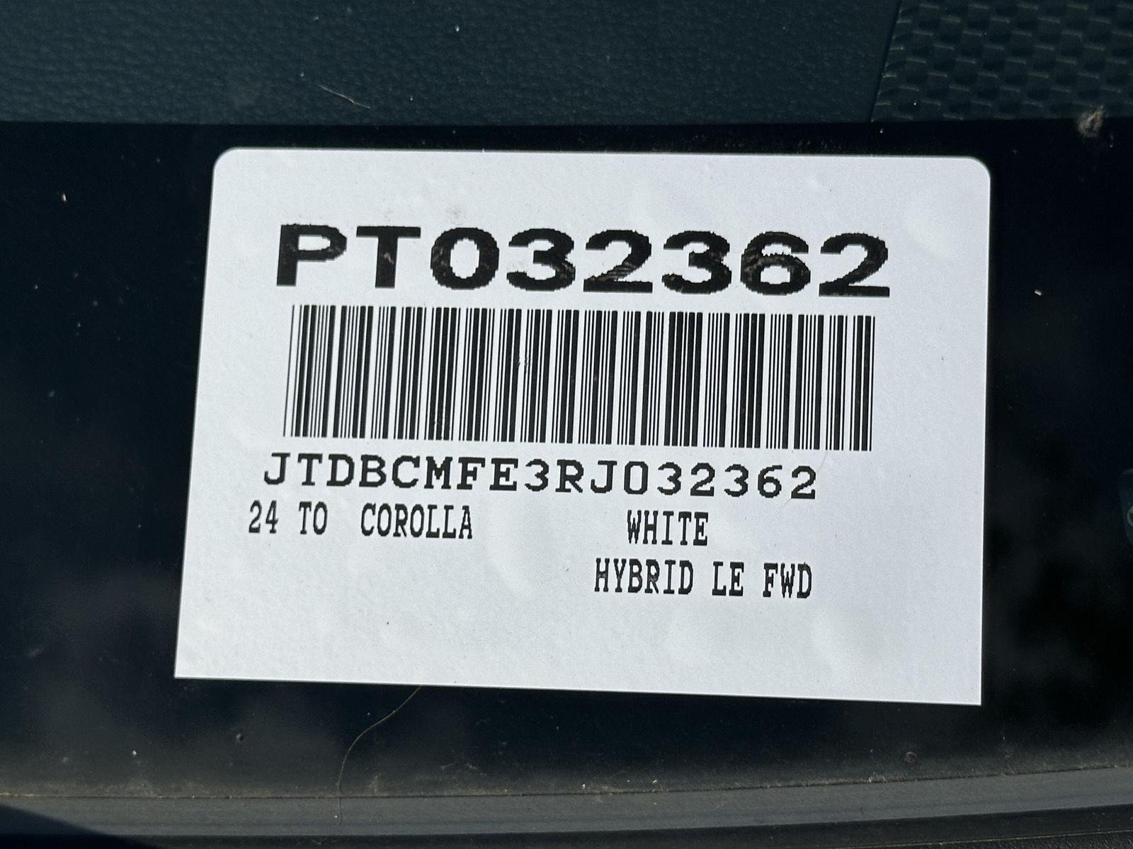 Used 2024 Wind Chill Pearl Toyota Hybrid LE image 15