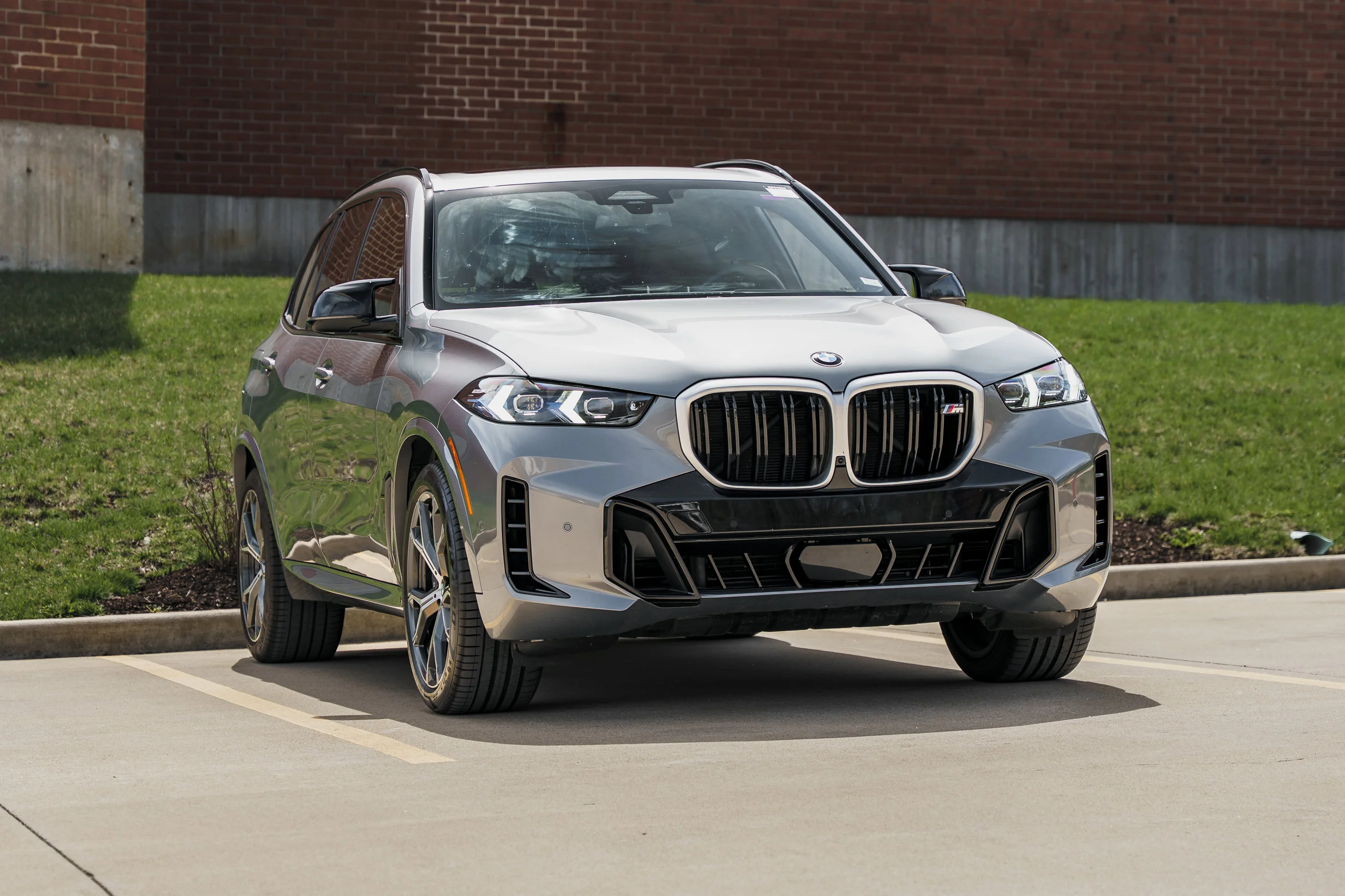 2026 BMW X5 M60i's photo