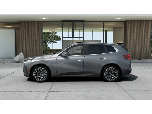 Used 2025 Skyscraper Grey Metallic BMW 30 xDrive image 4