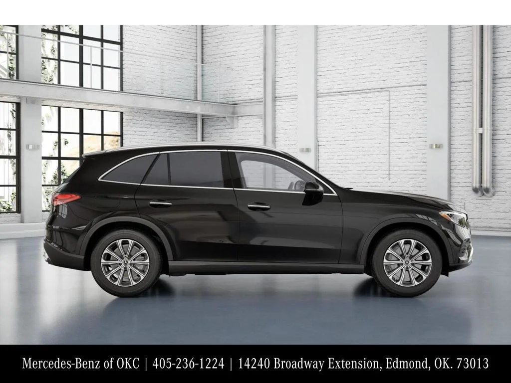 Used 2026 Black Mercedes-Benz GLC 300 image 2
