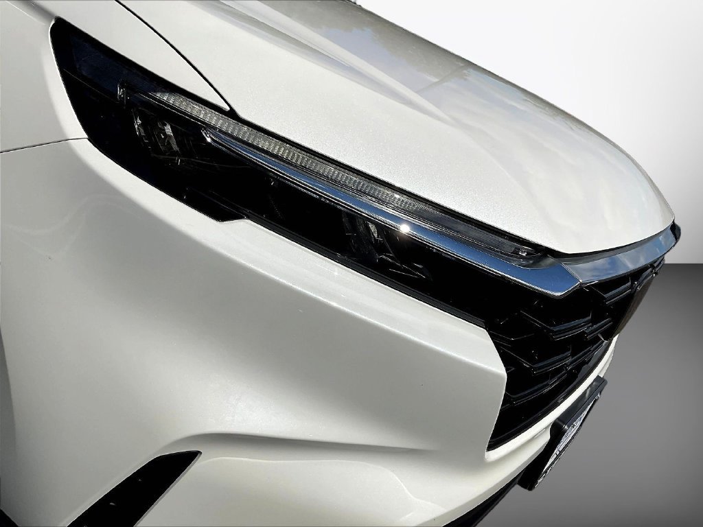 Used 2026 White Honda EX-L image 32