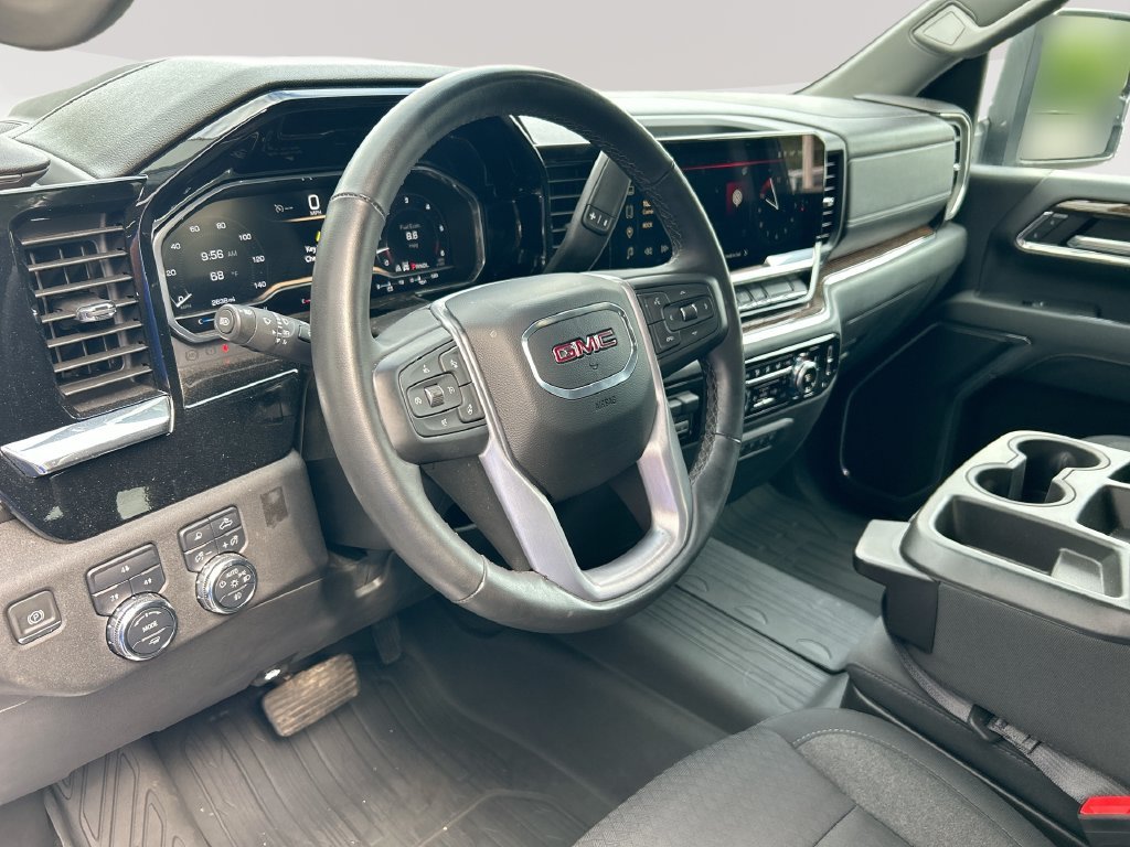 Used 2024 White GMC SLE image 14
