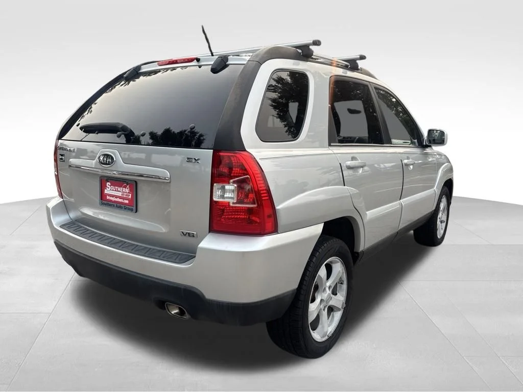 Used 2010 Silver Kia EX image 11