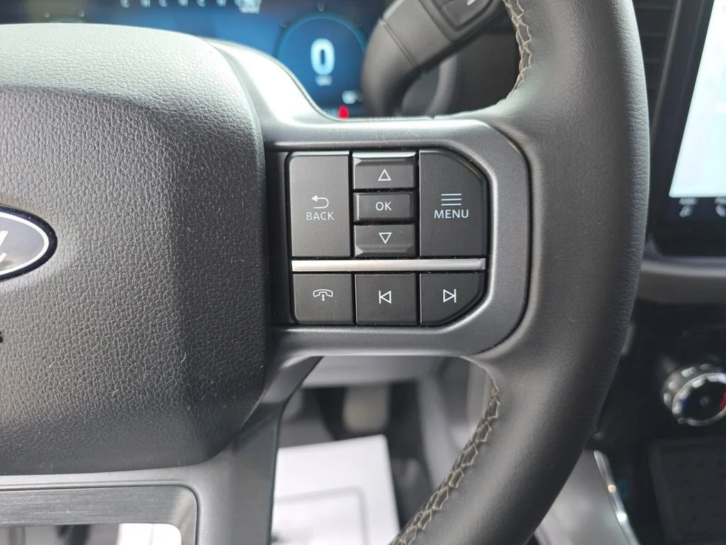 Used 2024 Red Metallic Ford XLT image 27
