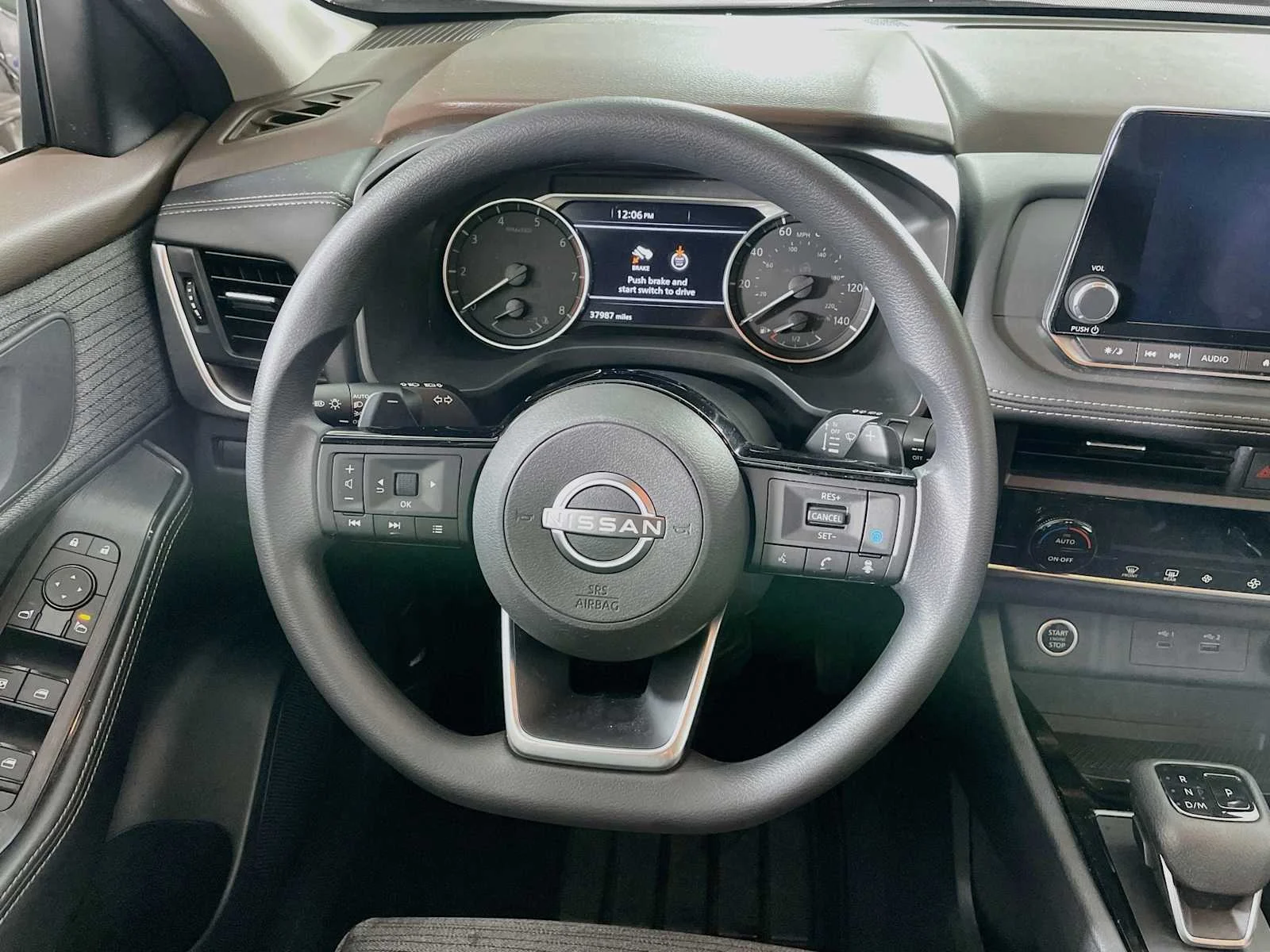 Certified Used 2023 Pearl White Tricoat Nissan SV image 9
