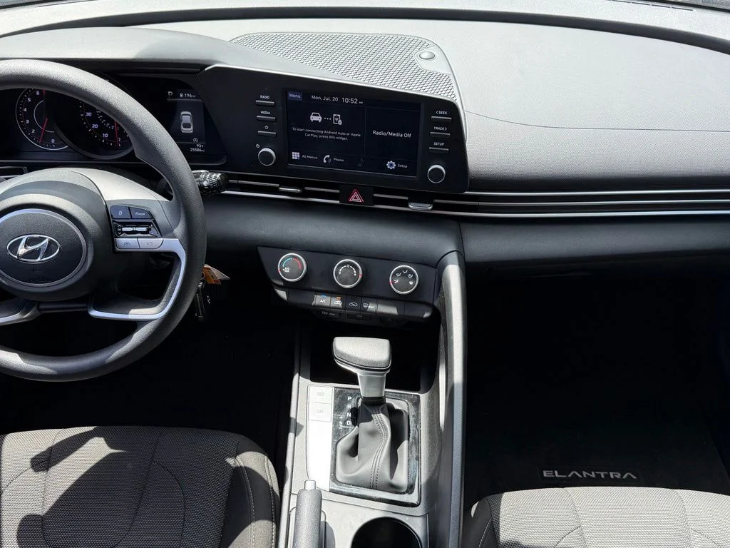 Certified Used 2023 Gray Hyundai SE image 11