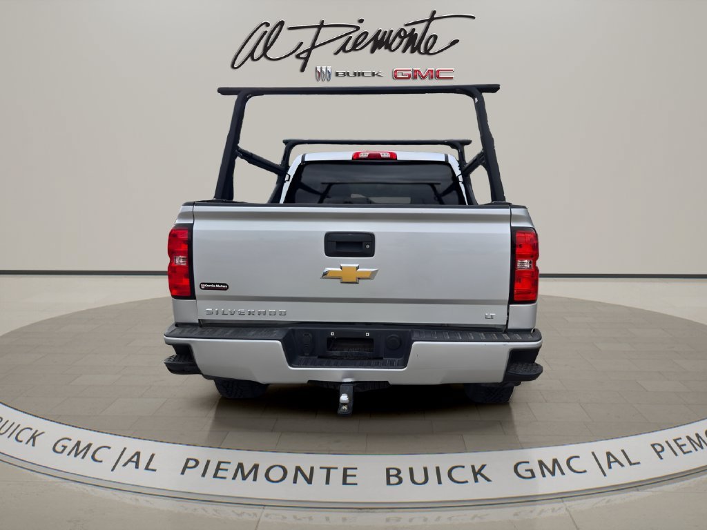 Used 2018 SILVER ICE METALLIC Chevrolet LT image 5
