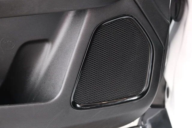 Used 2024 White Jeep Trailhawk image 28