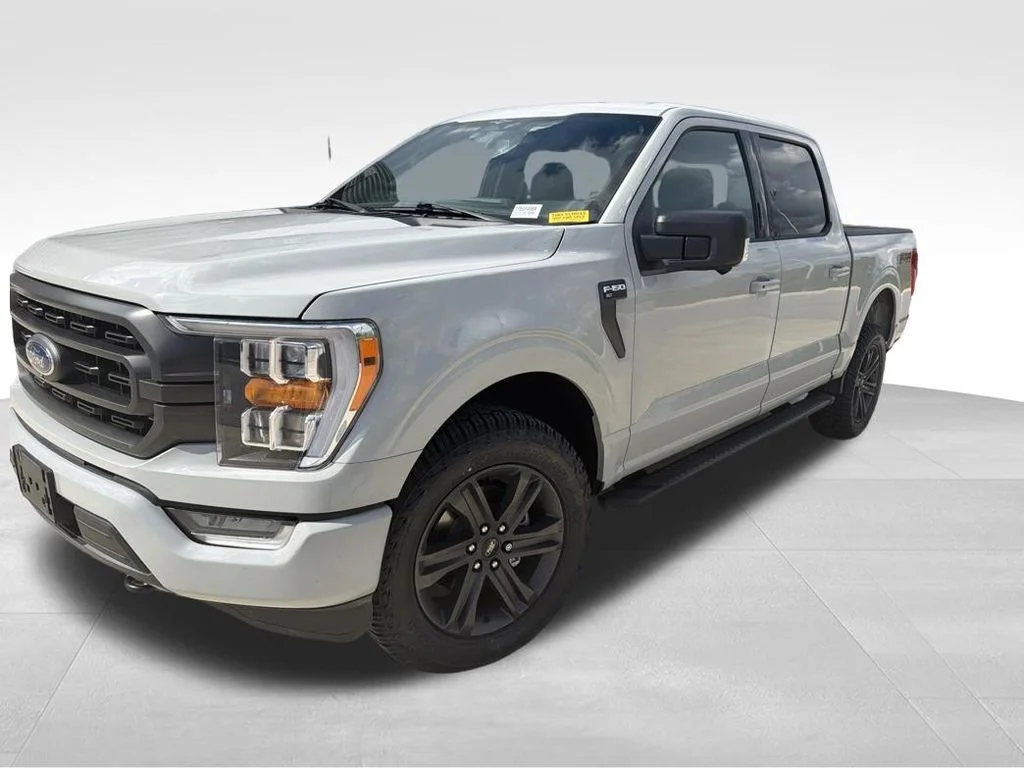 Used 2023 Avalanche Ford XLT image 11