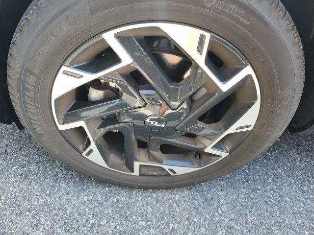 Certified Used 2024 Wolf Gray Kia SX-Prestige image 29