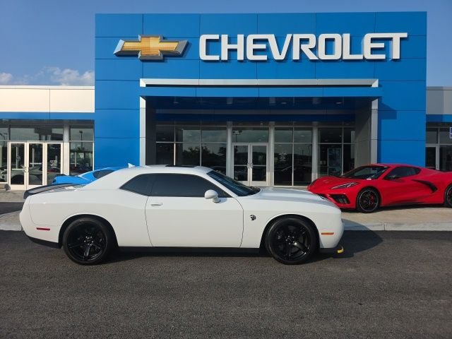 Used 2022 White Dodge SRT Hellcat image 2