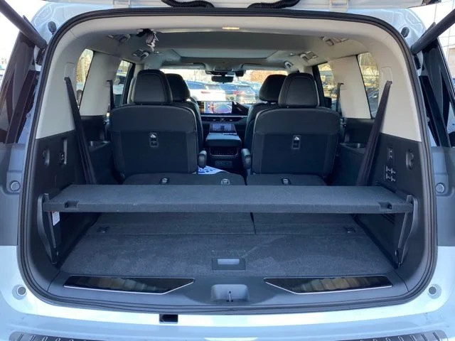 2025 INFINITI QX80 Sensory 4WD - Photo 20