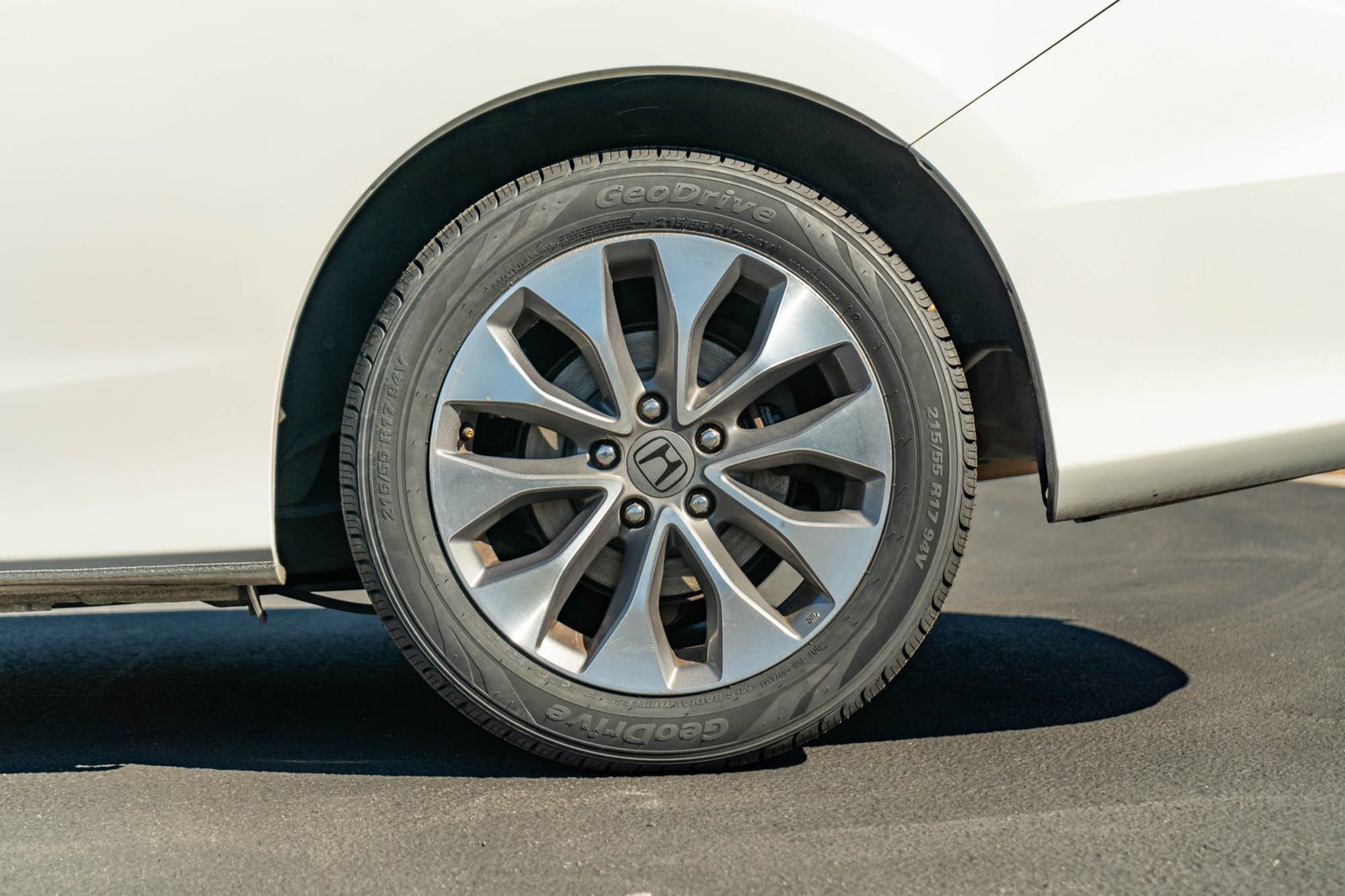 Used 2015 White Orchid Pearl Honda LX-S image 6