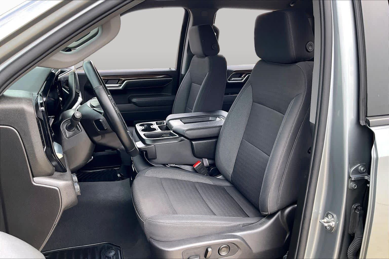 Used 2026 Sterling Gray Metallic Chevrolet RST image 8