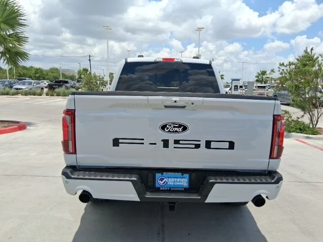 Used 2025 White Ford Lariat image 5