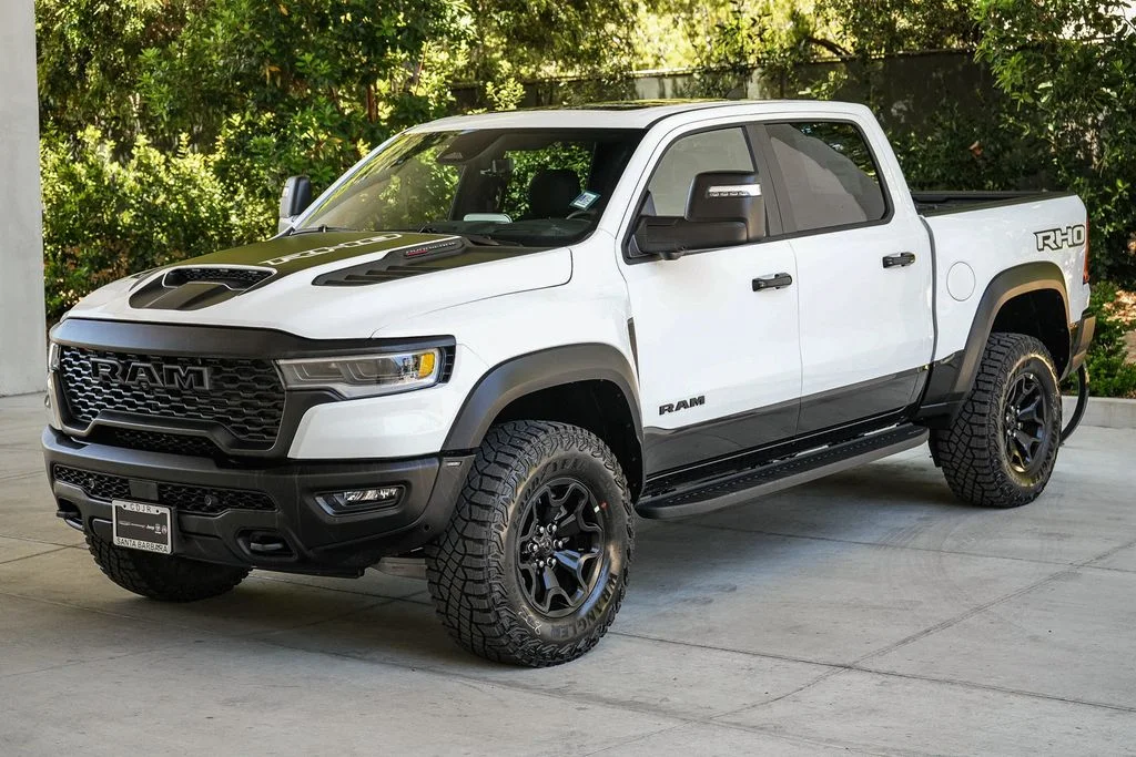 New 2026 Bright White Clear-Coat Exterior Paint RAM RHO image 3