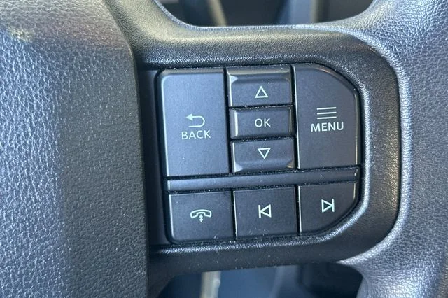 Used 2023 Oxford White Ford XLT image 27