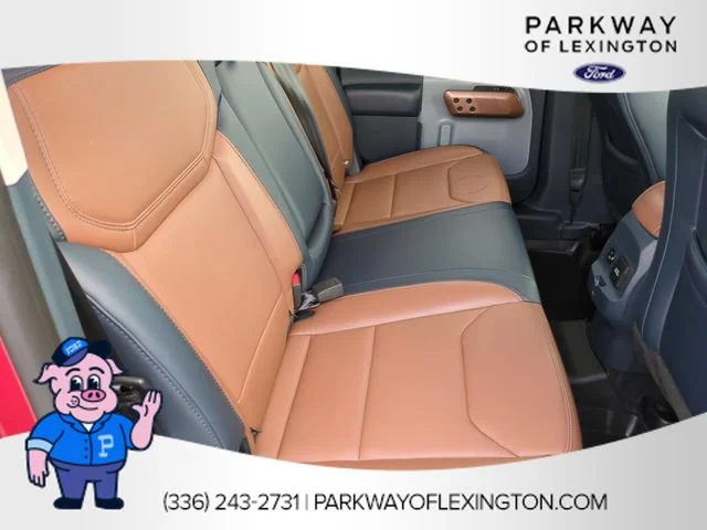 Used 2022 Red Ford Lariat image 32