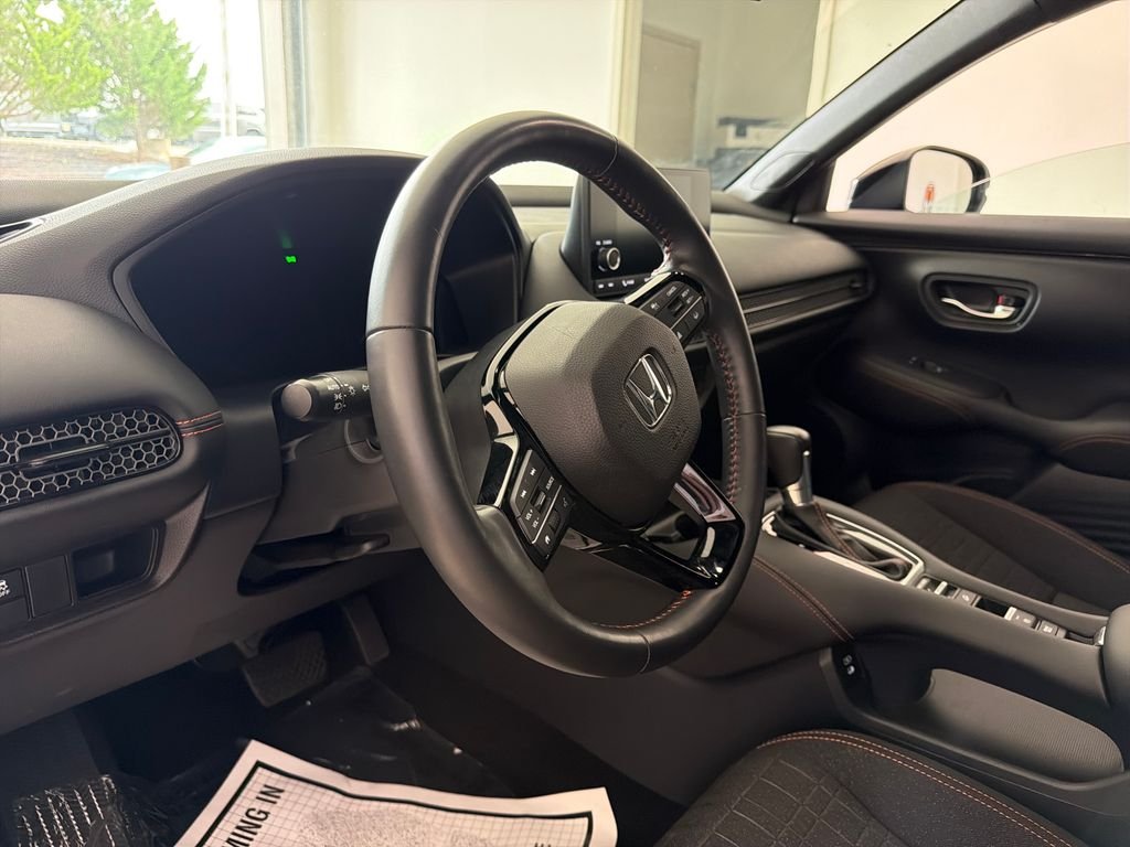Used 2024 Urban Gray Pearl Honda Sport image 15