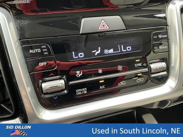 Used 2023 Snow White Pearl Kia SX Prestige image 12