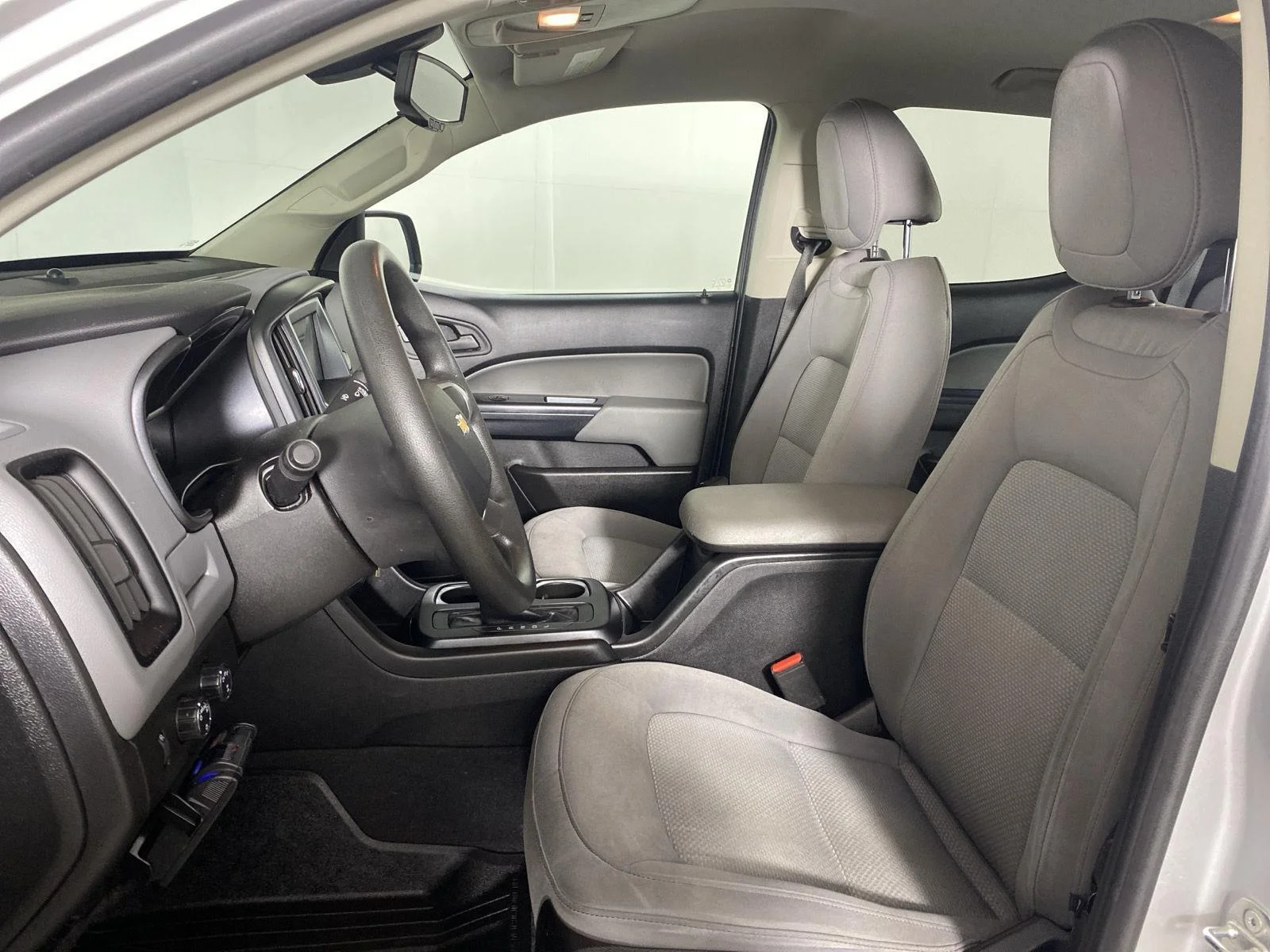 Used 2019 Silver Ice Metallic Chevrolet 4WD Work Truck image 13