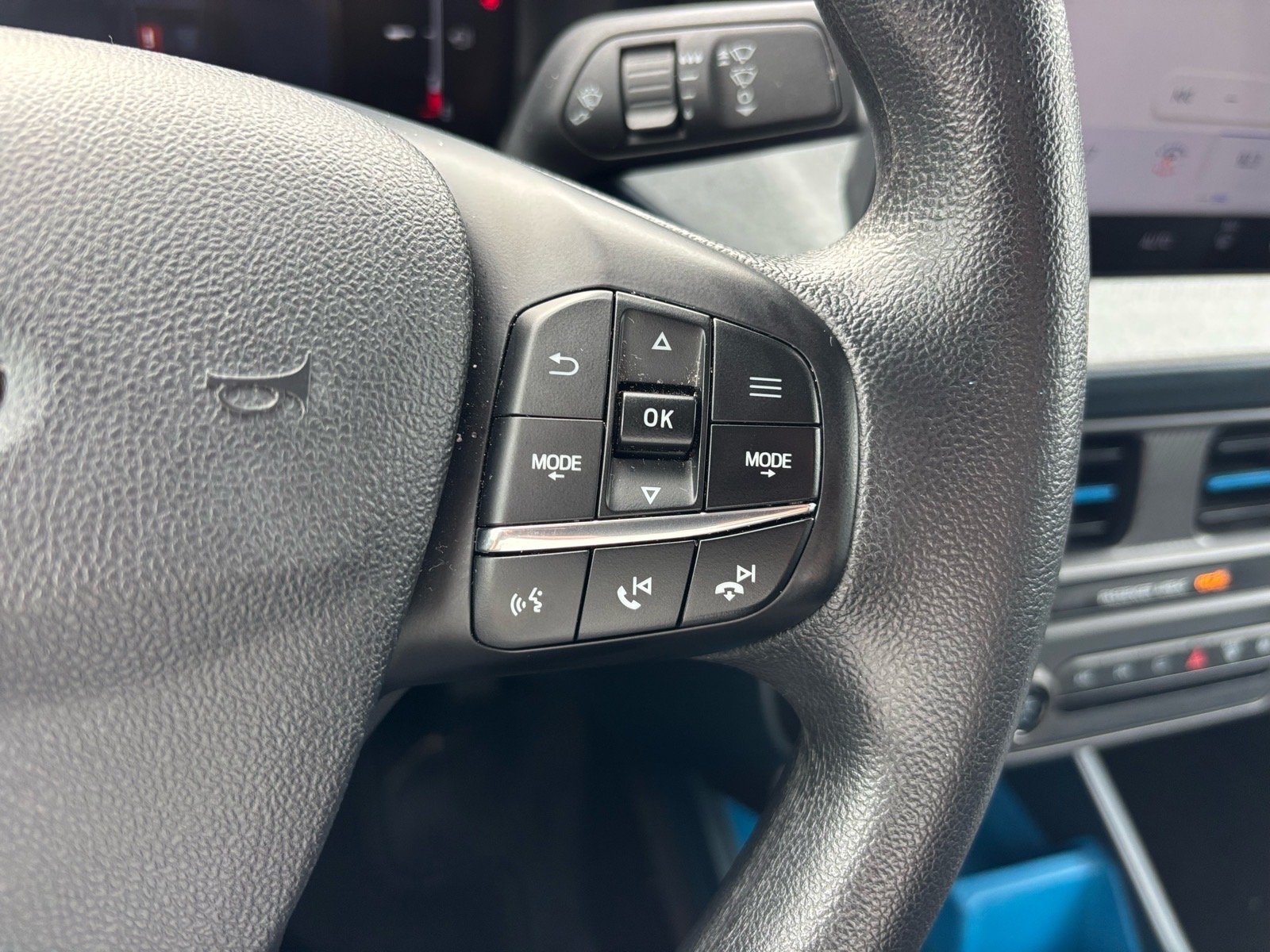 Used 2026 Carbonized Gray Metallic Ford XLT image 18