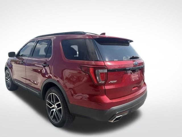Used 2016 Red Ford Sport image 3