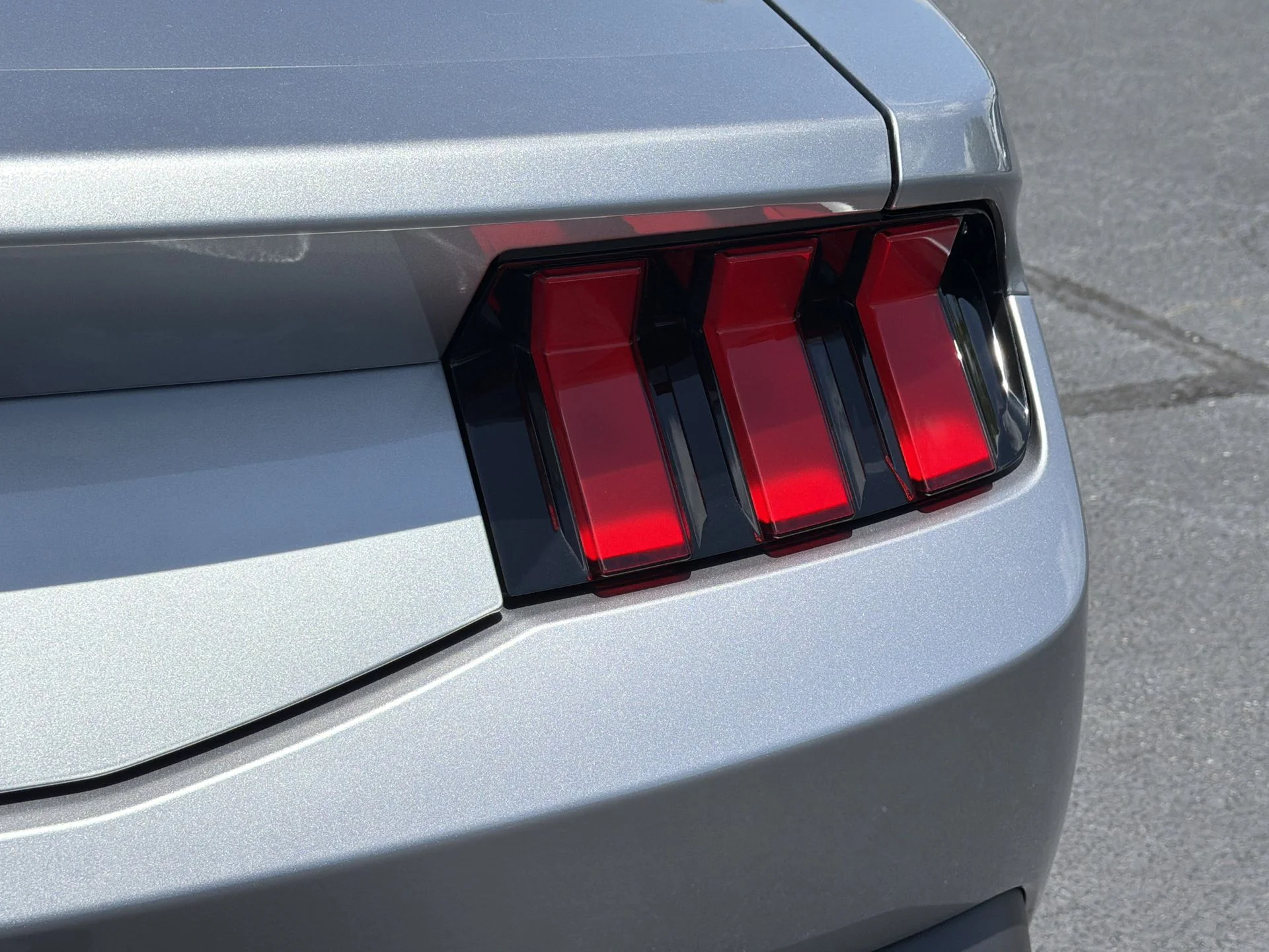 New 2026 Iconic Silver Metallic Ford EcoBoost® Fastback image 22