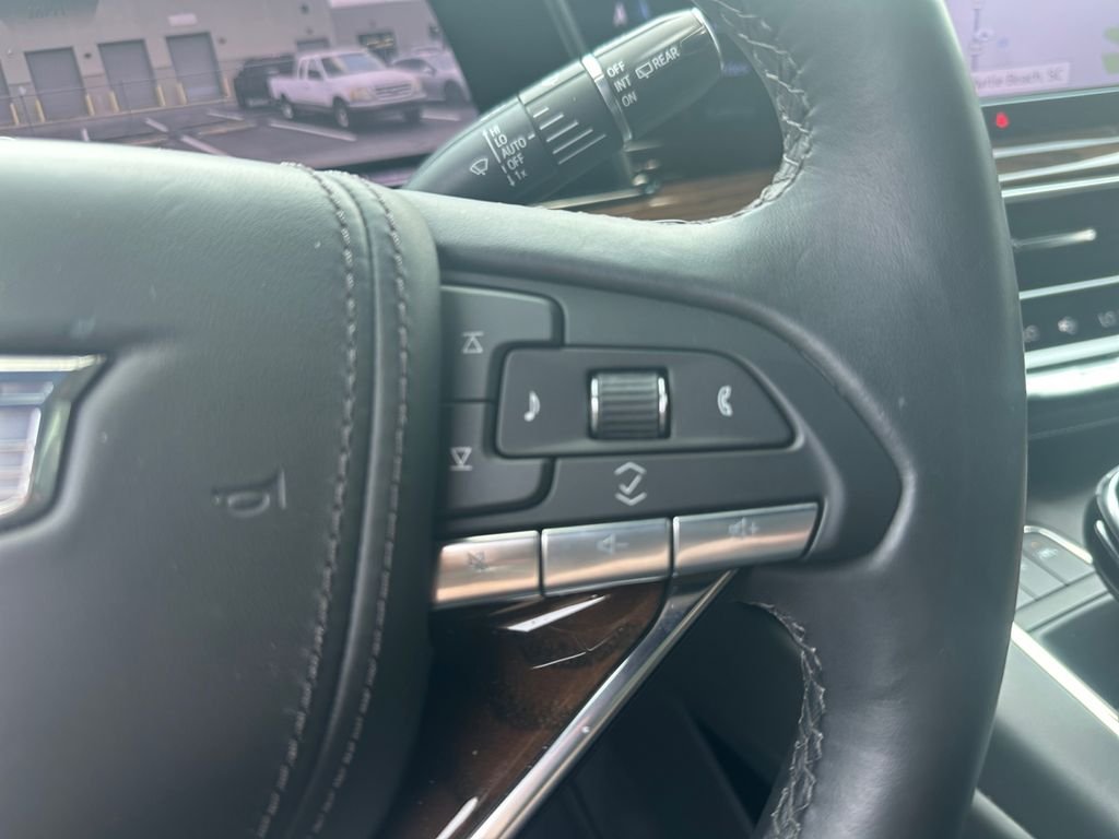 Used 2024 Gray Cadillac Sport Platinum image 30