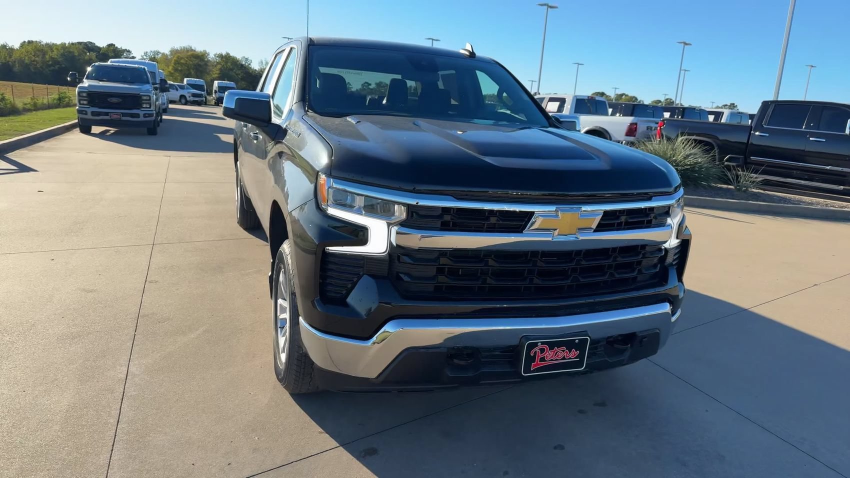 2026 Chevrolet Silverado 1500 LT - Photo 2